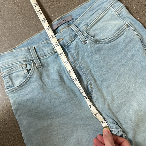 Joe’s Straight Leg Jeans - Picture 4 of 6